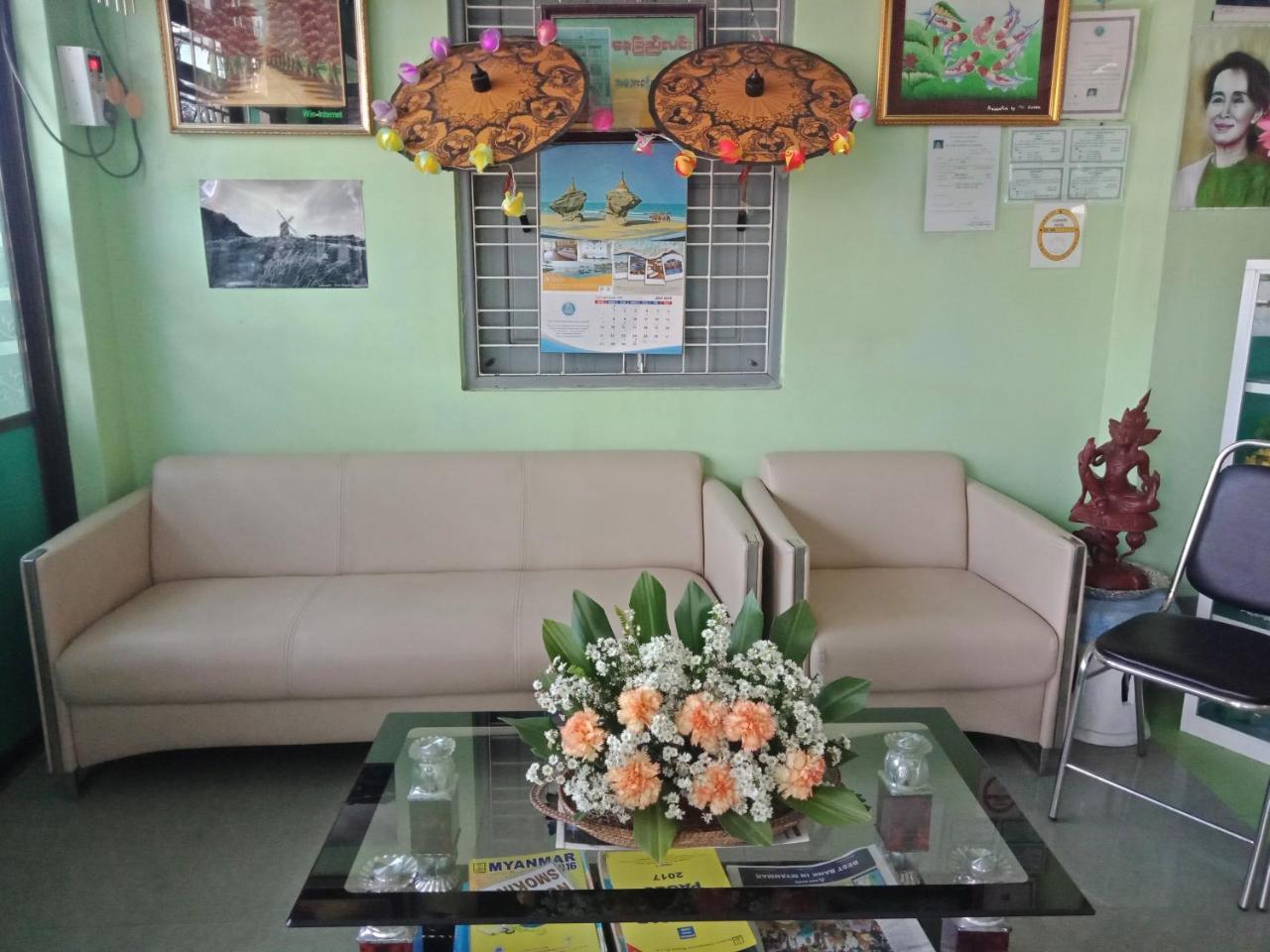 Nay Chi Lin Hotel Pathein Exteriör bild